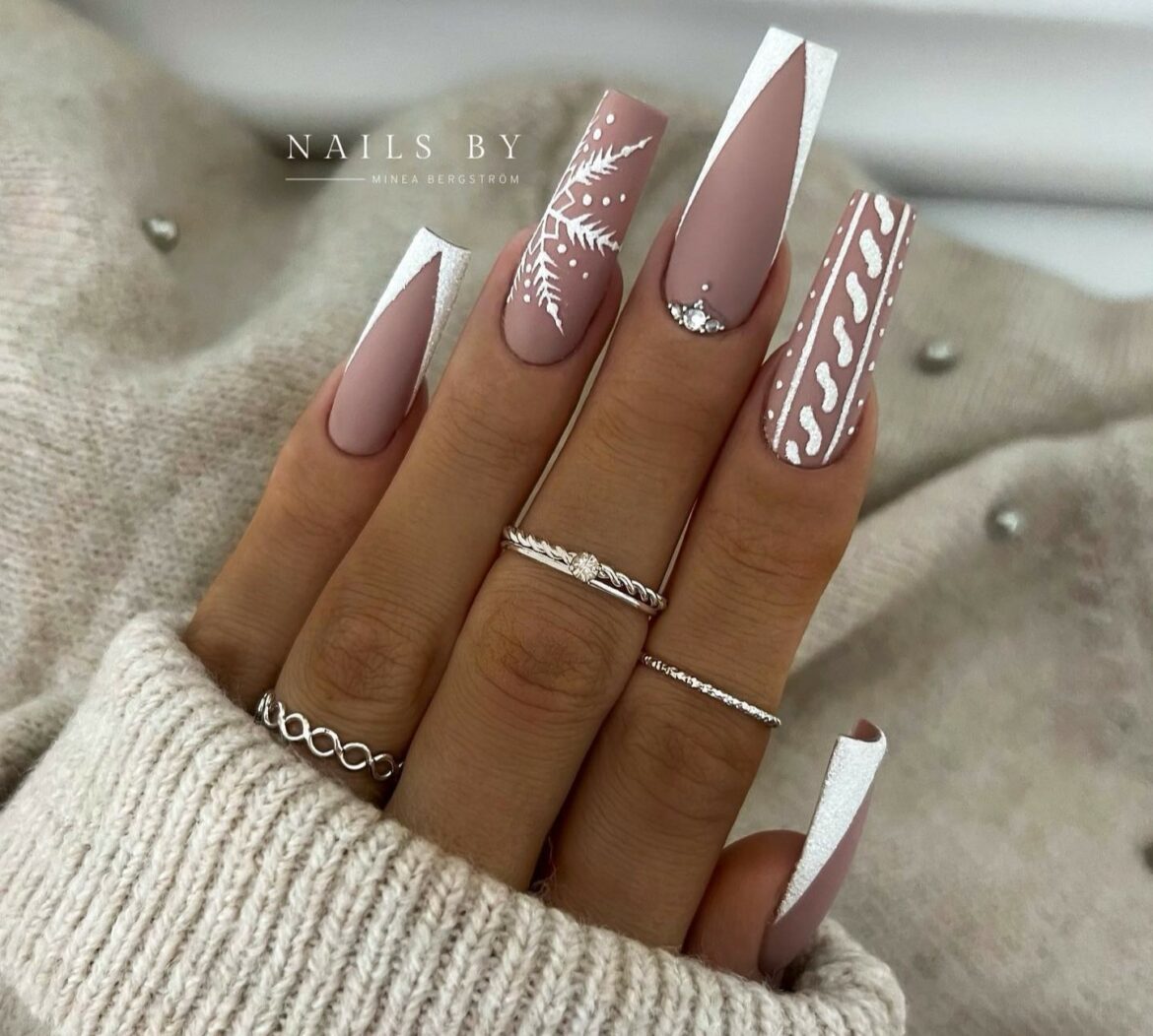 Acrylic Christmas Nails