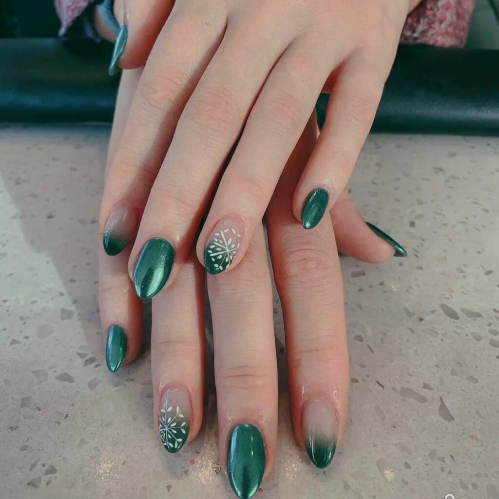 Shimmering Emerald Green Christmas Nails