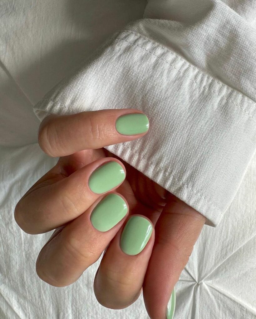 Earthy Matcha Mint Green Nails
