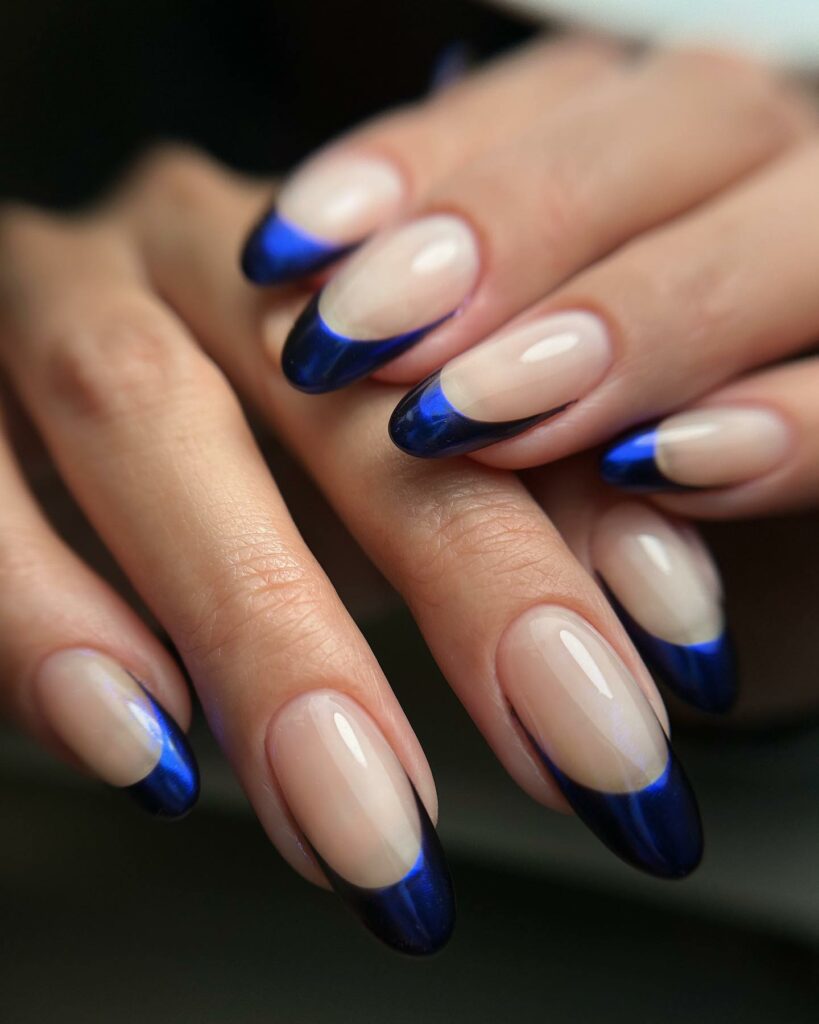 Deep Intrigue of Blue Chrome Nails