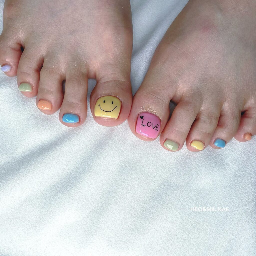 Playful Pastels Toe Nails