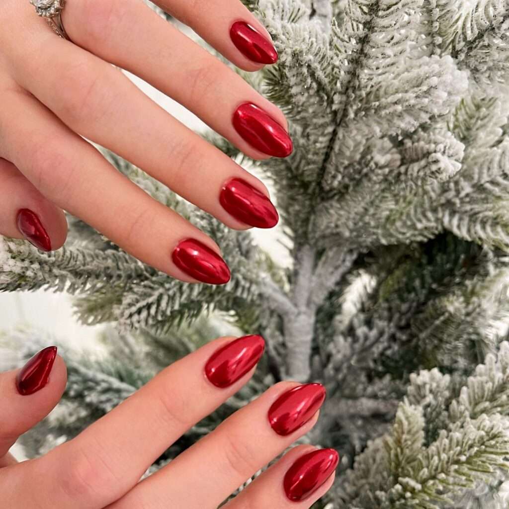 Red Chrome Short Christmas Nails