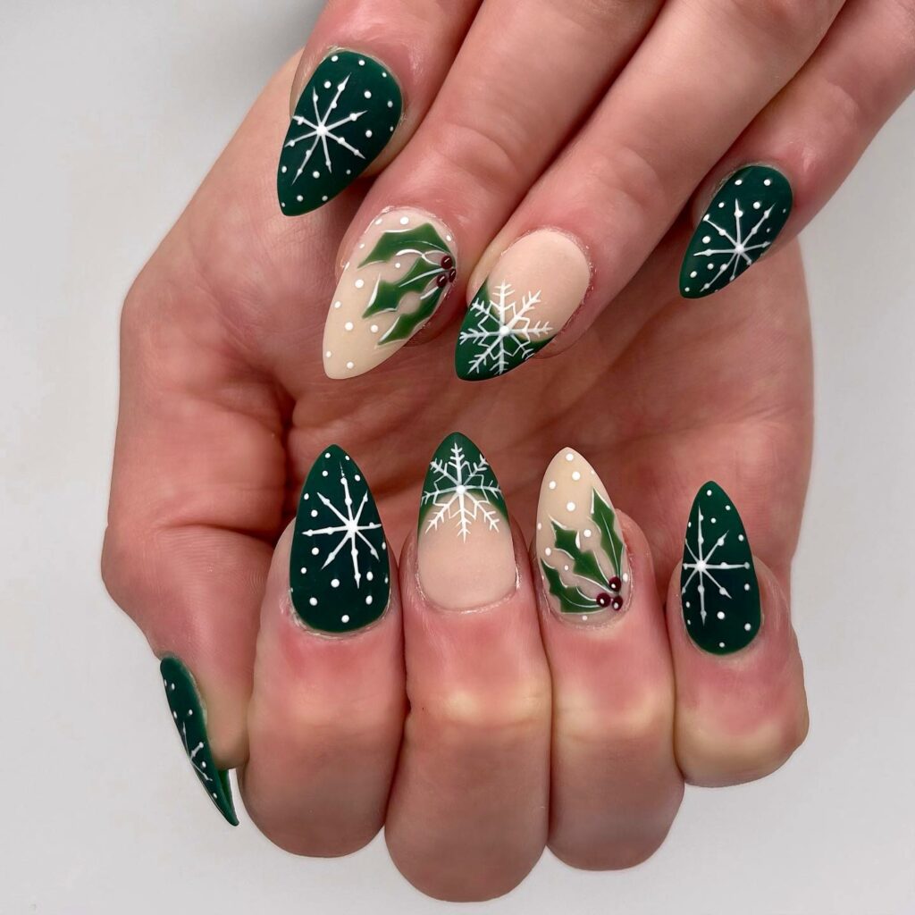 Sharp Stiletto Green Christmas Nails
