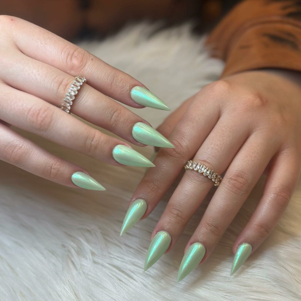 Edgy Stiletto Mint Green Nails
