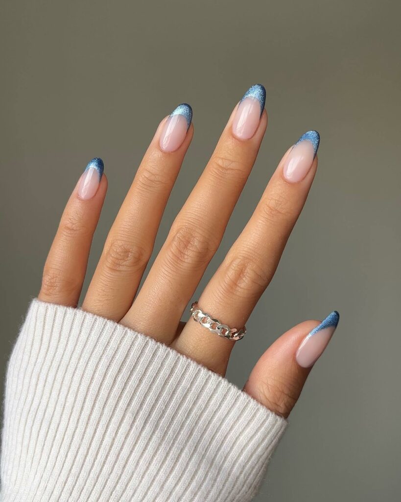 Winter Blue French Short Christmas Nails
