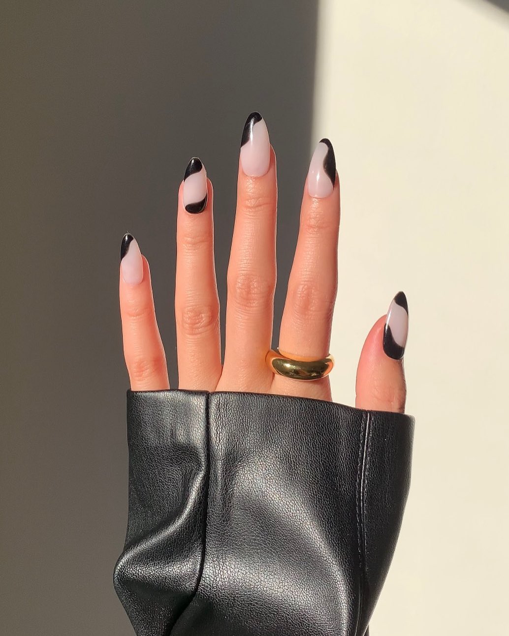 20 Latest Negative Space Nail Ideas To Try In 2024! - alexie
