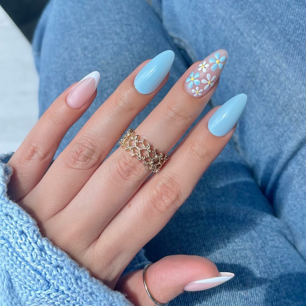 Blue And White Daisy Nails