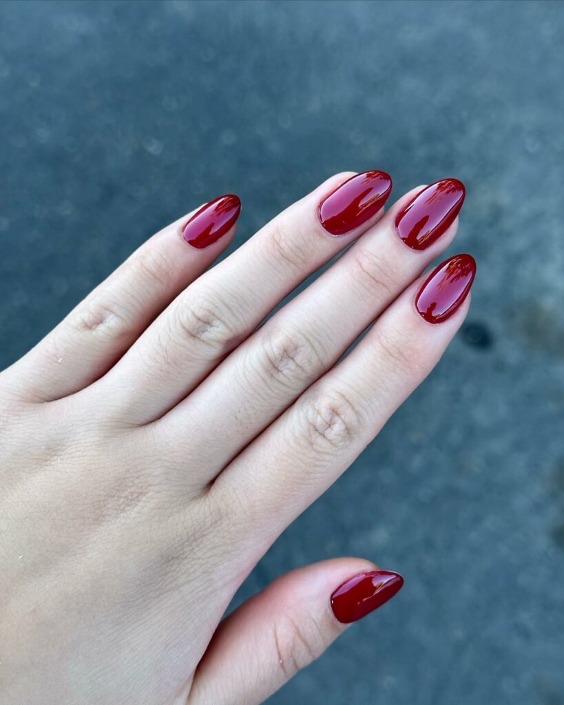 Glossy Dark Red Short Nails