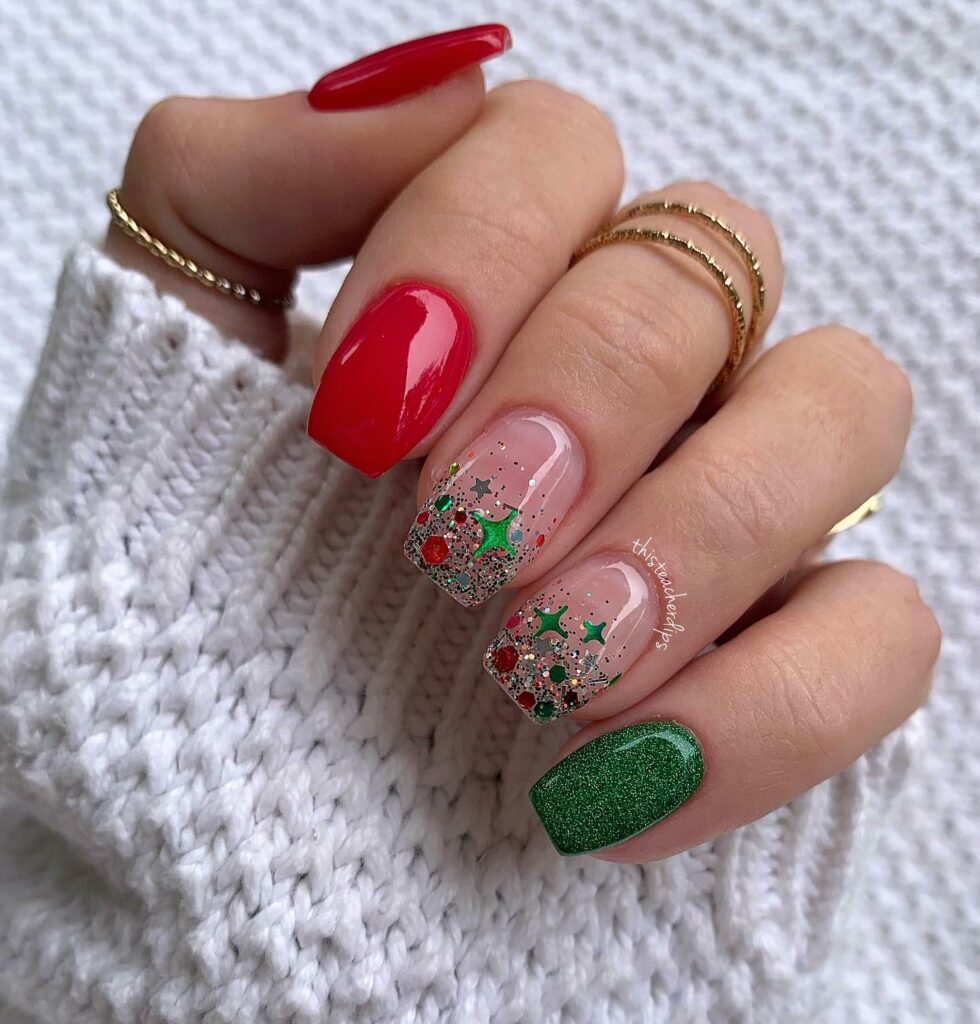 Classic Red and Green Christmas Nails
