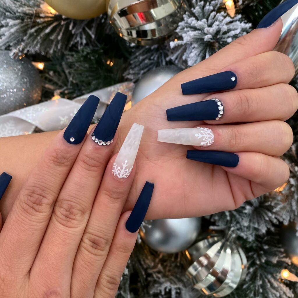 Coffin Deep Blue Christmas Nails