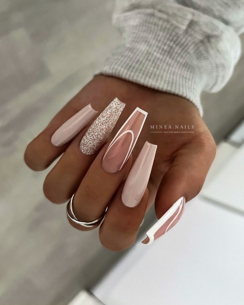 Elegant Coffin-Shaped Nude Christmas Nails