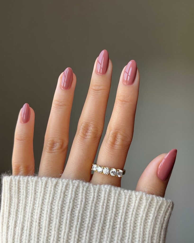 Fall Inspired Short Pink Nails