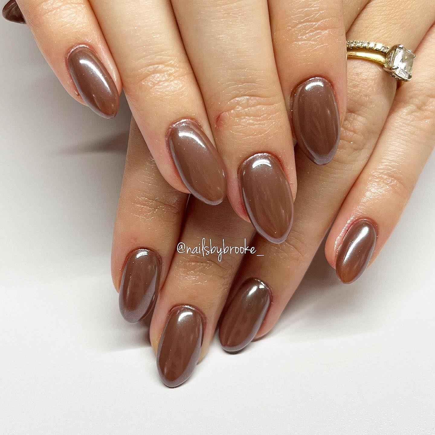 20 Latest Brown Chrome Nails Ideas To Try In 2024!