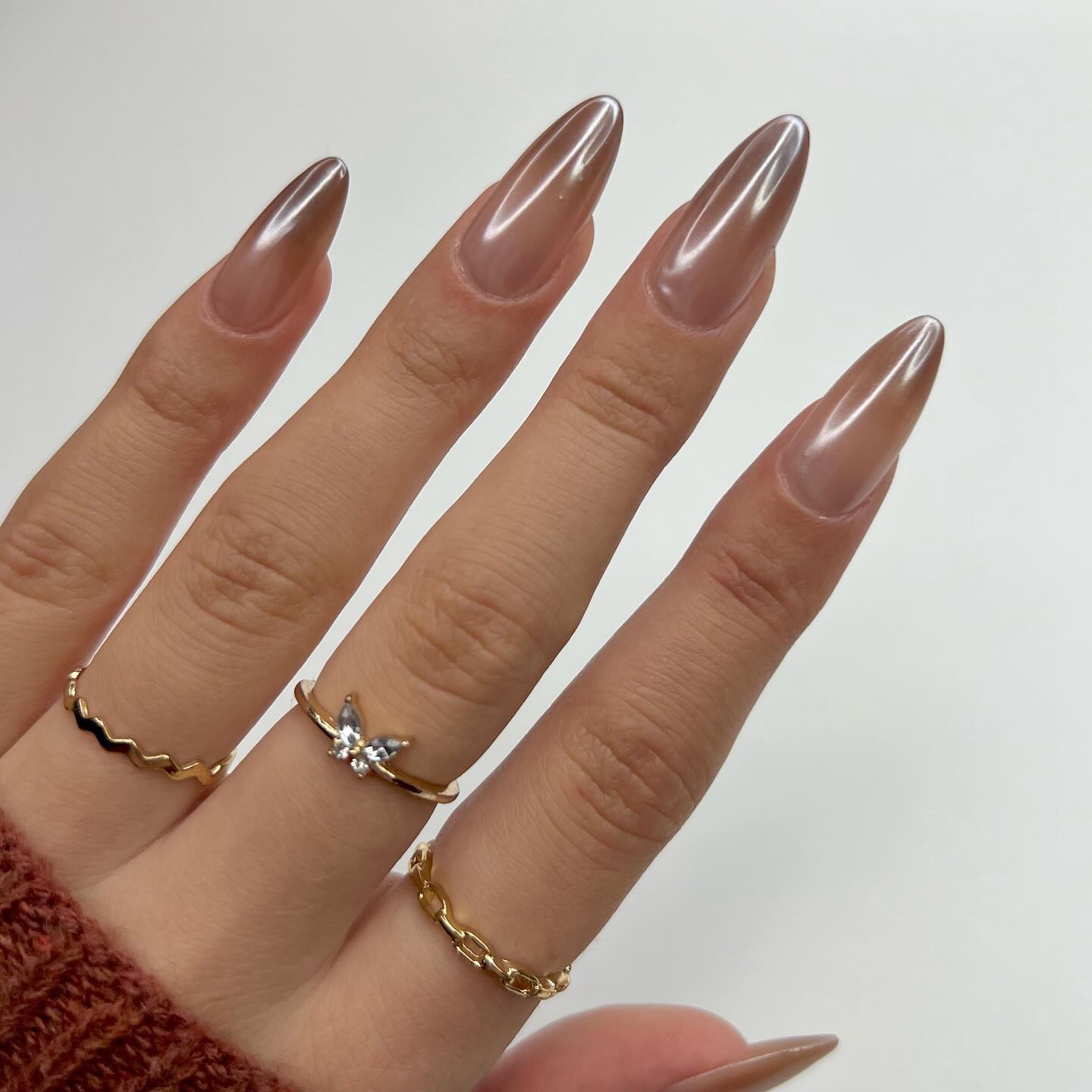 20 Latest Brown Chrome Nails Ideas To Try In 2024!