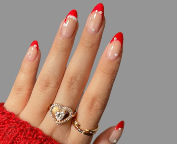 Spread Joy with 20 Santa Hat Nail Designs in 2024