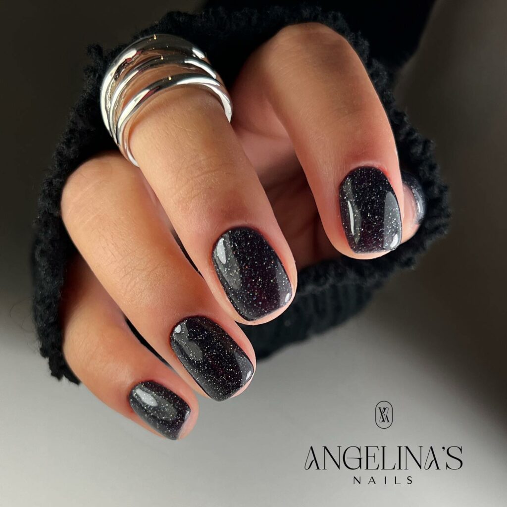 Sparkly Black Christmas Nails