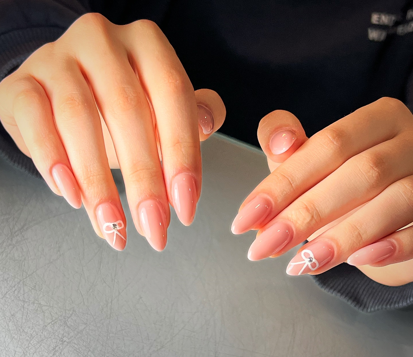 Chic Pink Ombre with Bow Accent Nails
